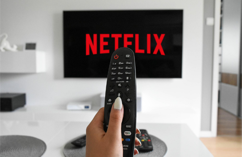 Netflix to foray into live streaming